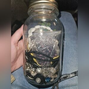 Broken/craft Jewelry Pieces/buttons.